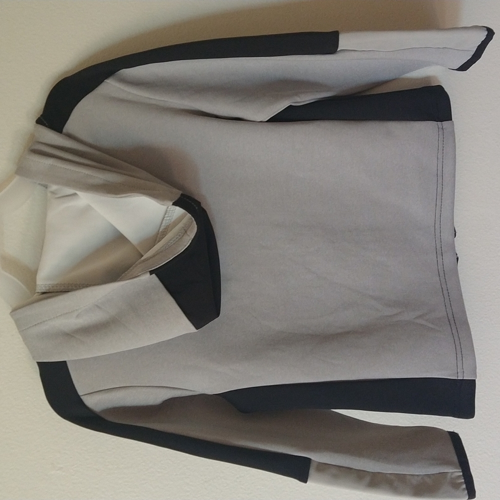 Jacket - Picture 5 of 9